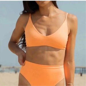 NWT Left on Friday Sunday Top - Size S, Popsicle